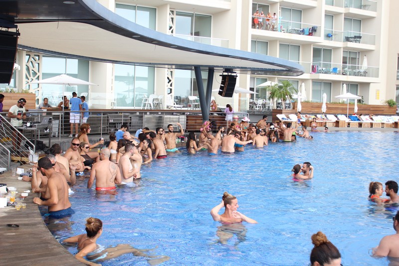 Sunday Pool Party at Whitelace